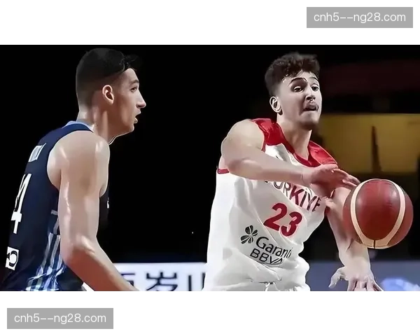 火箭申京高位策应受限,失误率17.3%暴露战术执行粗糙问题 火箭申京高位策应受限,失误率17.3%暴露战术执行粗糙问题